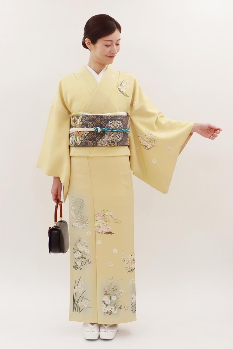 銀座【B-3992】付下げ 黄水仙色 四季花文（落款入） :身丈160.5/裄67