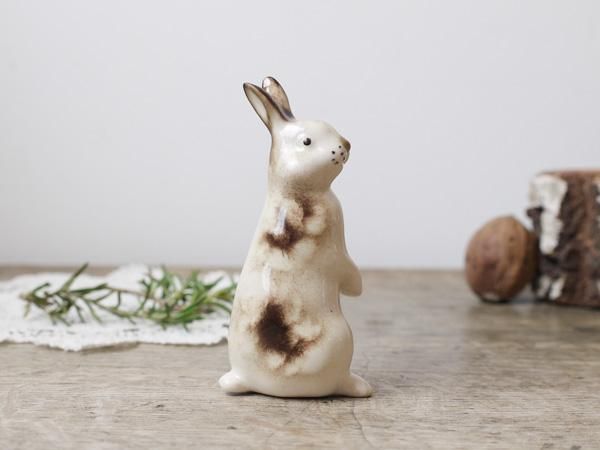 フィンランドで見つけたロシア製Lomonosov ウサギの陶器フィギュア