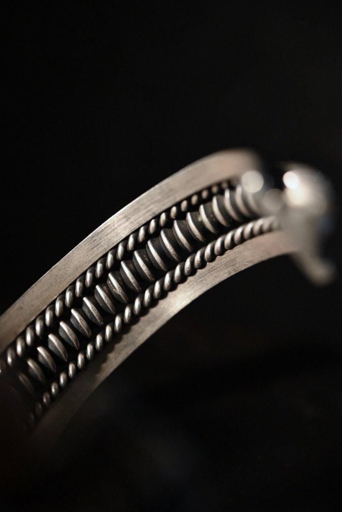 ヴィンテージ ナバホ TAHE シルバー バングル [ Sterling Silver 925