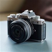 ニコン NIKKOR Z 40mm f/2 (SE) 価格比較 - 価格.com