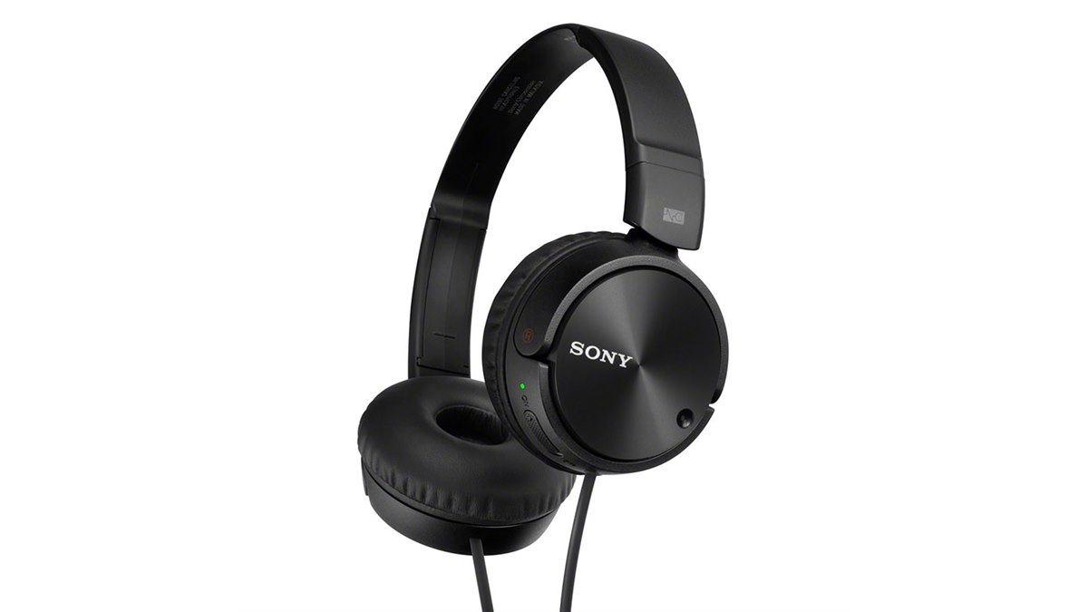 ソニー、ノイキャン搭載で5,000円の折りたたみヘッドホン - 価格.com