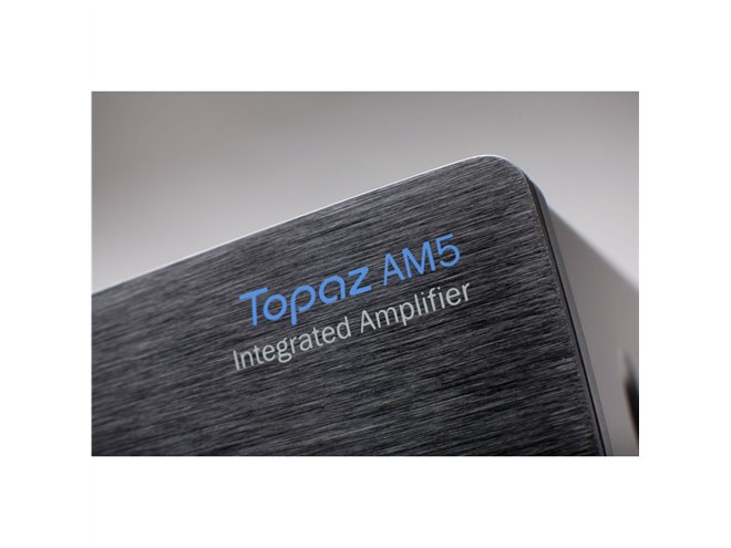 Cambridge Audio、19,800円のプリメインアンプ「TOPAZ AM5」など
