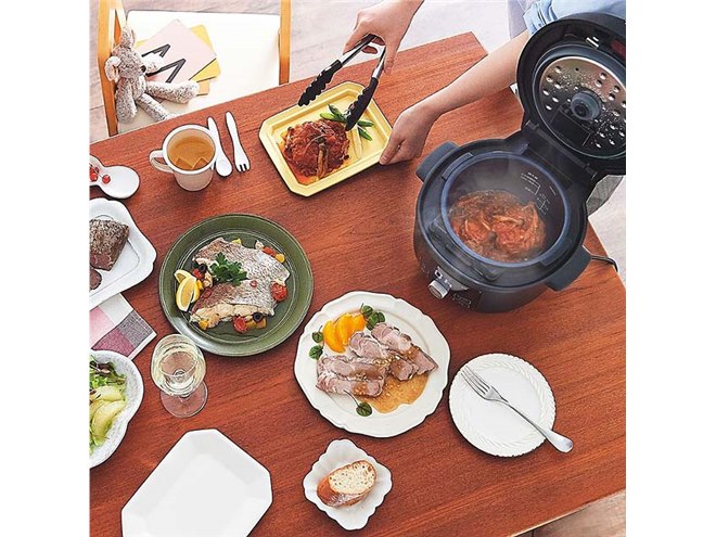 タイガー、100周年記念モデルの電気圧力鍋「TIGER COOKPOT COK-A220