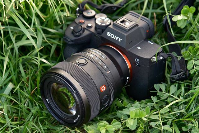 SONY Planar T* FE 50mm F1.4 ZA SEL50F14Z 価格比較 - 価格.com
