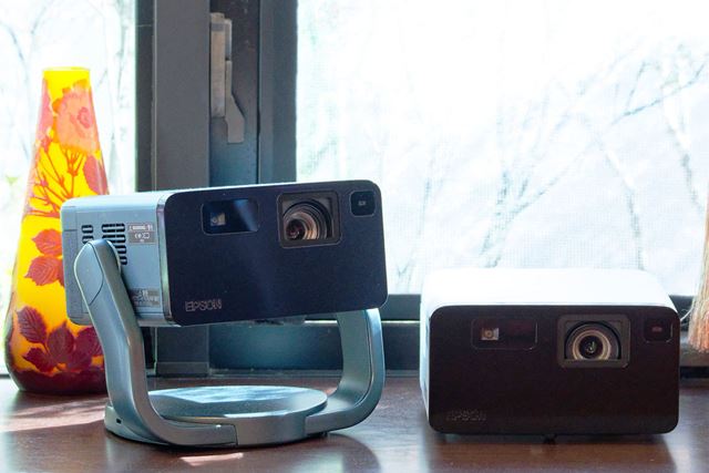 EPSON dreamio EF-22B [ブラック] 価格比較 - 価格.com