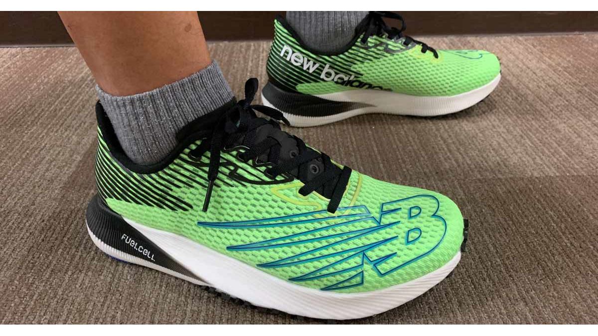 ニューバランスからの“挑戦状”！ 「FuelCell RC Elite」は最速シューズ