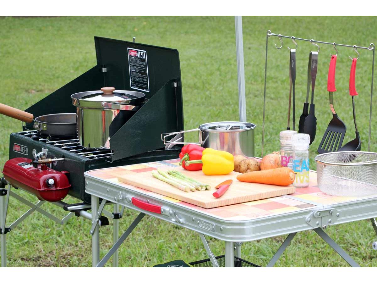 調理が断然スムーズに！ キャンプで料理するならキッチンテーブルは