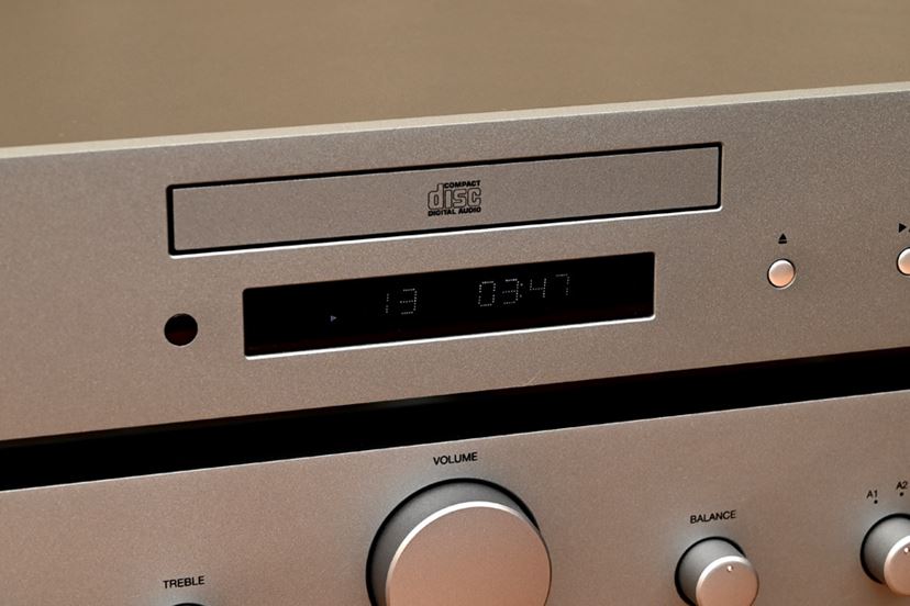 レコードとも相性抜群！ ケンブリッジオーディオのHi-Fi入門機「AXA25