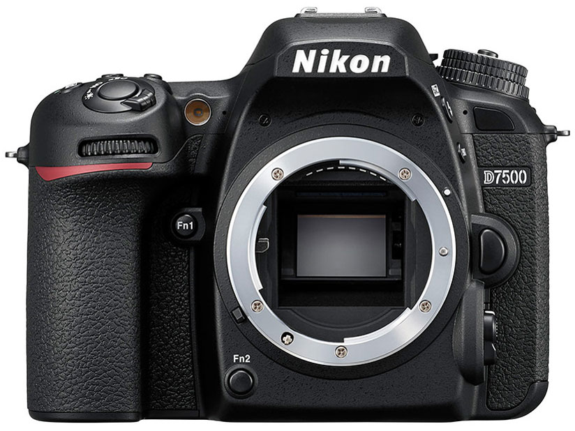 ニコン D7200 ボディ 価格比較 - 価格.com