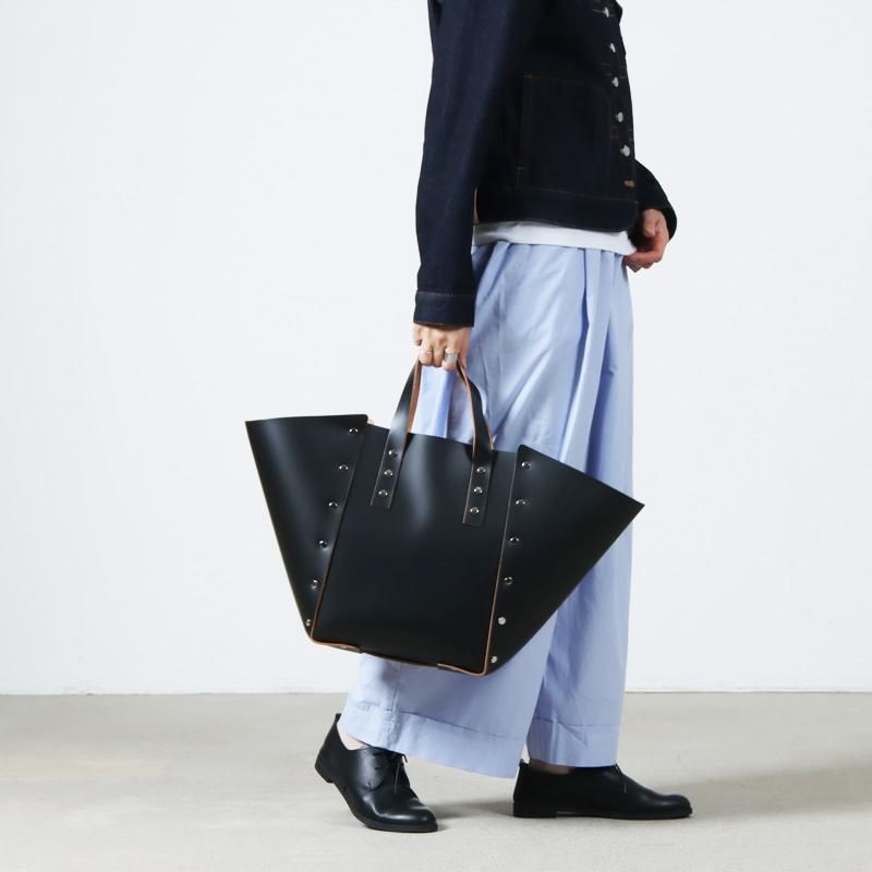 Hender Scheme (エンダースキーマ) assemble hand bag wide M