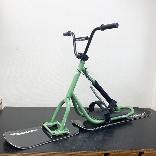 2021最新入門モデル】スノースクート SNOWSCOOT ONE-D グリッチ