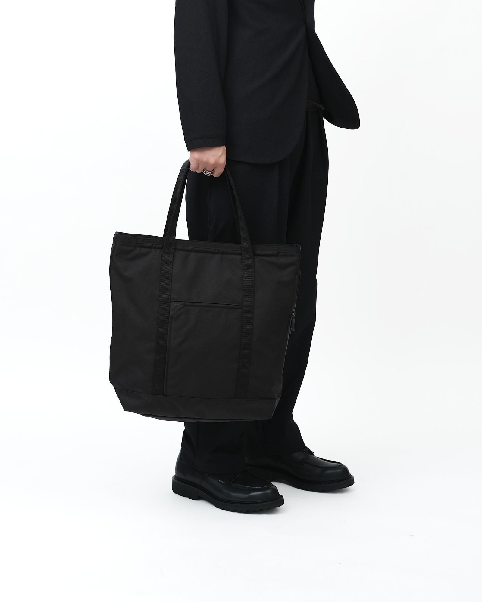 MONOLITH TOTE OFFICE M #BLACK [OF-3009-04-010]｜Silver and Gold