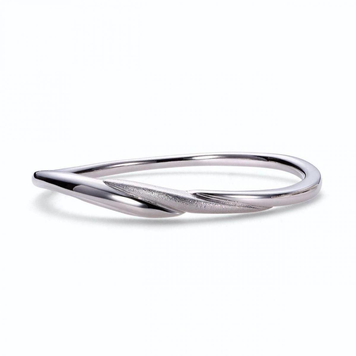 新作】「サウンドオブウェーブ」リング(プラチナ)