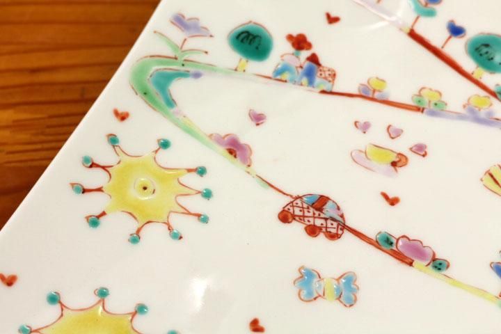 7号波角皿 街のバス/銀舟窯