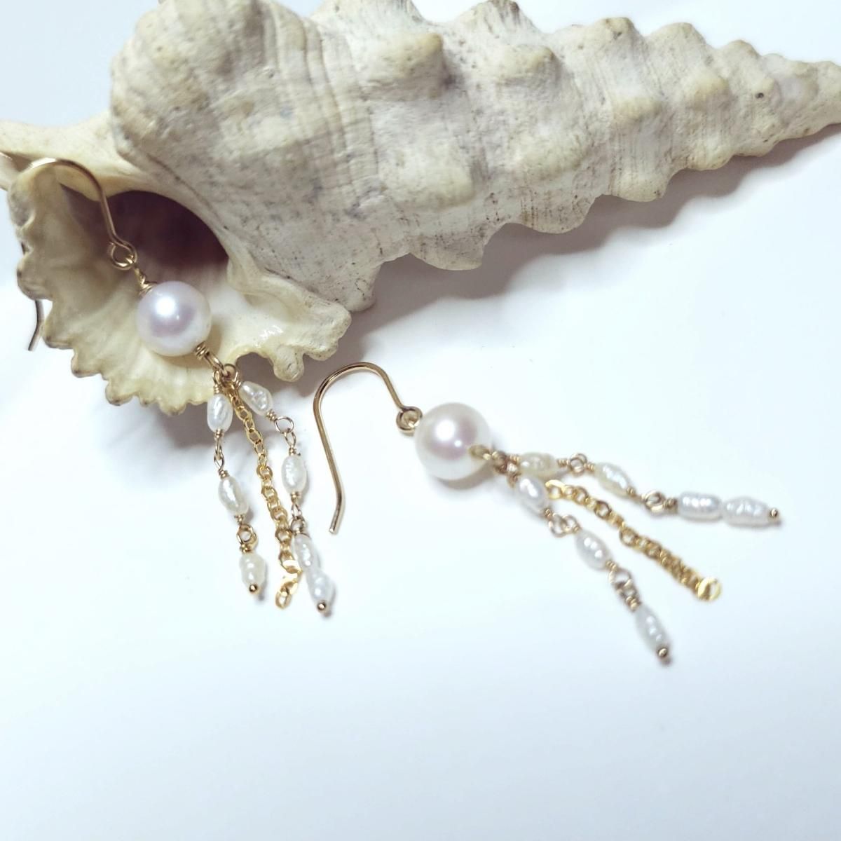 淡水パール クラゲ ピアス 14kgf - 天然石ハンドメイドアクセサリー