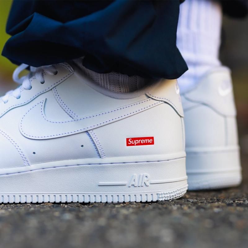NIKE AIR FORCE 1 LOW / SUPREME WHITE × RED ナイキ エアフォース 1