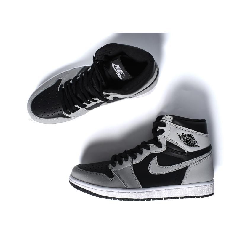 NIKE AIR JORDAN 1 RETRO HIGH OG 
