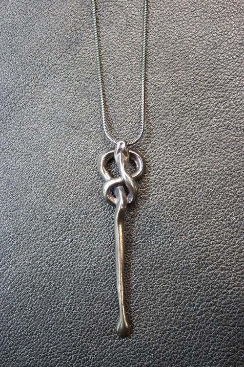 L'Arc～en～Ciel hyde氏着用] gunda [ガンダ] STEALTH NECKLACE