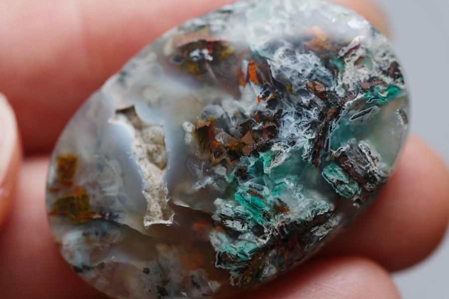 Copper Chrysocolla in Chalcedony コッパークリソコラinカルセドニー