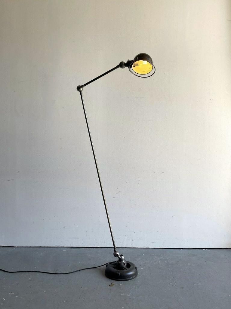 ショップ 1950 ジェルデ ブラック フロアスタンド ランプ KM 1950