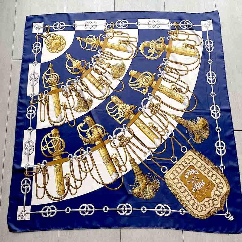 エルメススカーフ Hermes カレ90 Cliquetis シルクスカーフ ネイビー