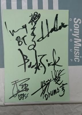 BUCK-TICK 直筆サイン入り・ツアーパンフレット・ステッカー「Mona