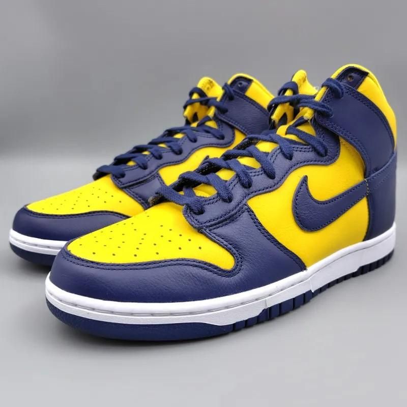 ナイキ ダンク ハイ レトロ SE HF3143-700 ネイビー/イエロー