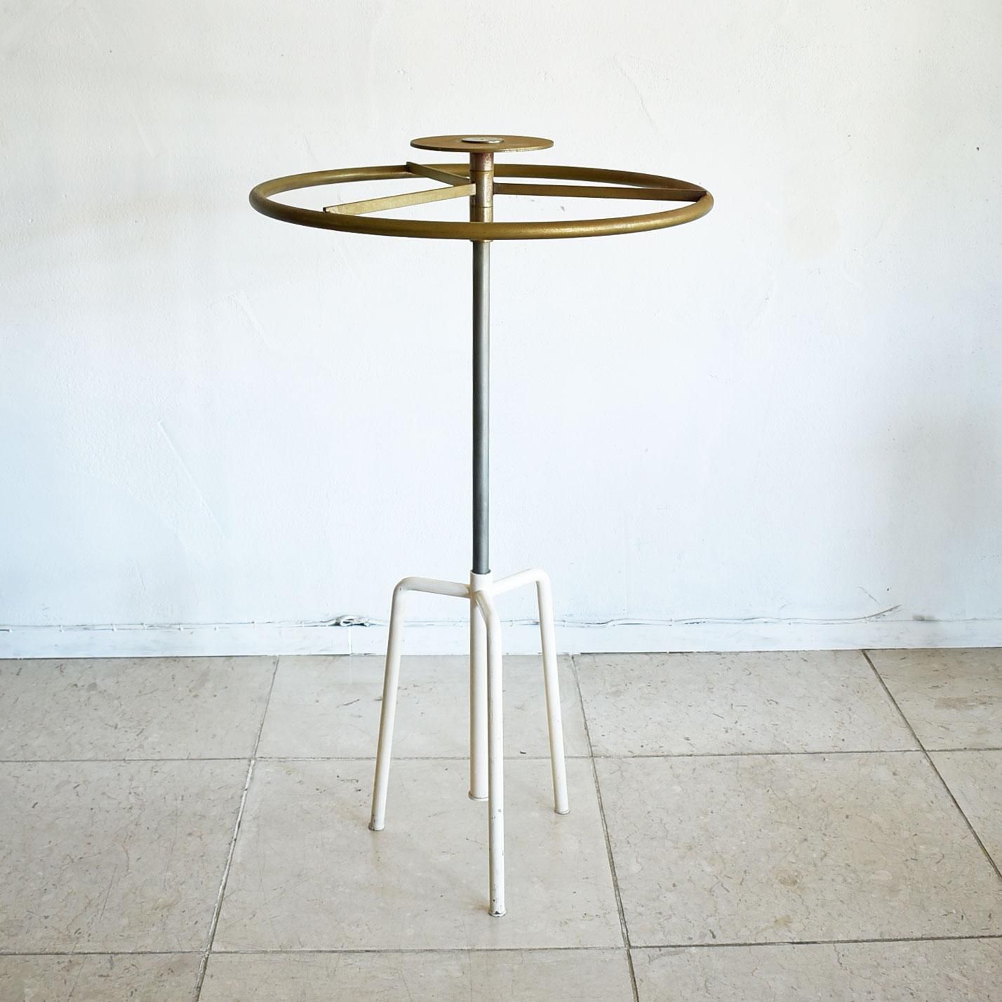 ビンテージラウンドハンガーラック / WESTWOOD ANTIQUES