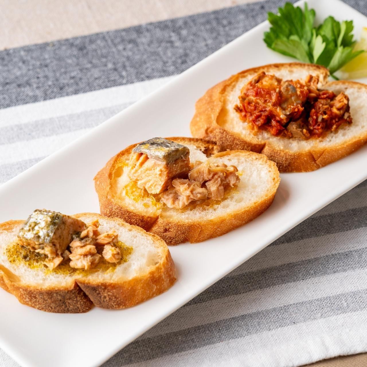 岩手大槌サーモン／缶詰3缶セット（選べる2缶）［トマト煮］ - 大槌孫