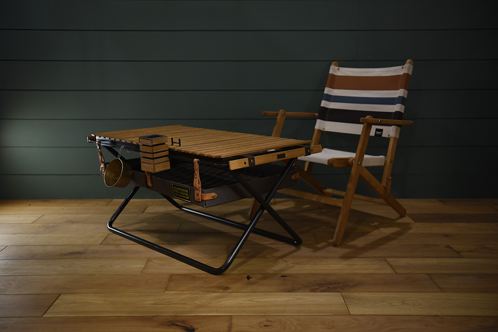 INOUT （イナウト） / Turtle Table