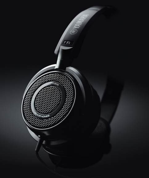 レビュー】ヤマハが楽器音を忠実に再現するヘッドホン「HPH-200」を