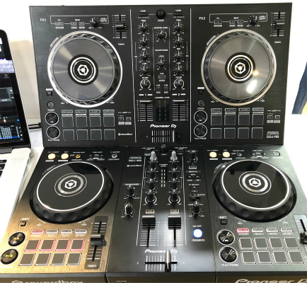 挫折しない！プロ機材に近づいた！入門DJコントローラー「DDJ-400」を