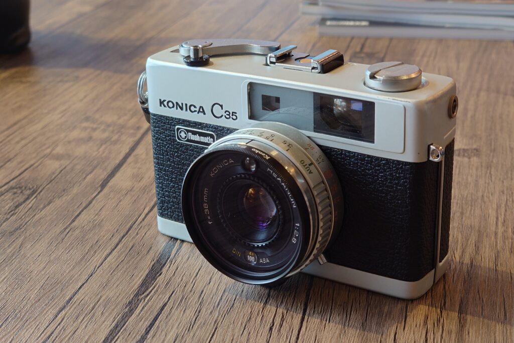 フィルムカメラの使い方【35mmフィルムカメラ編】｜中古カメラ買取販売