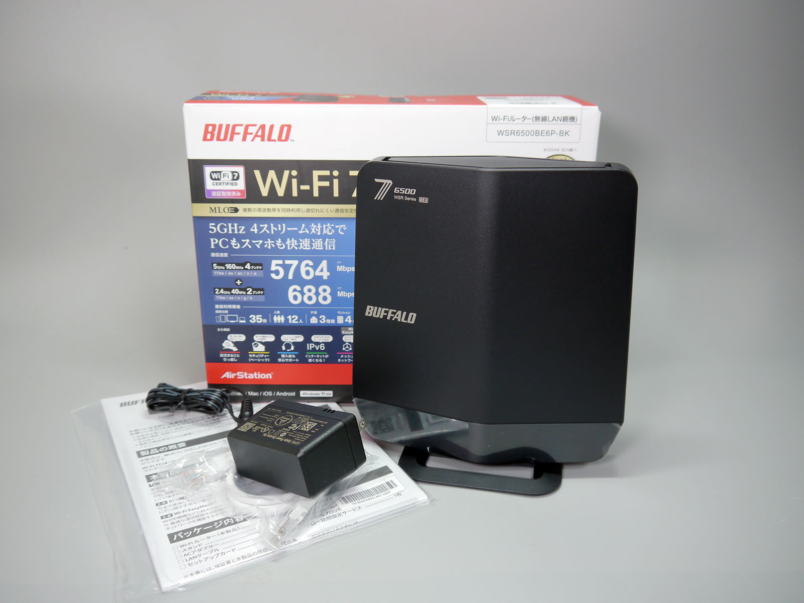 バッファロー「WSR6500BE6P」、3つの“答え”で独自の存在感を放つミドル
