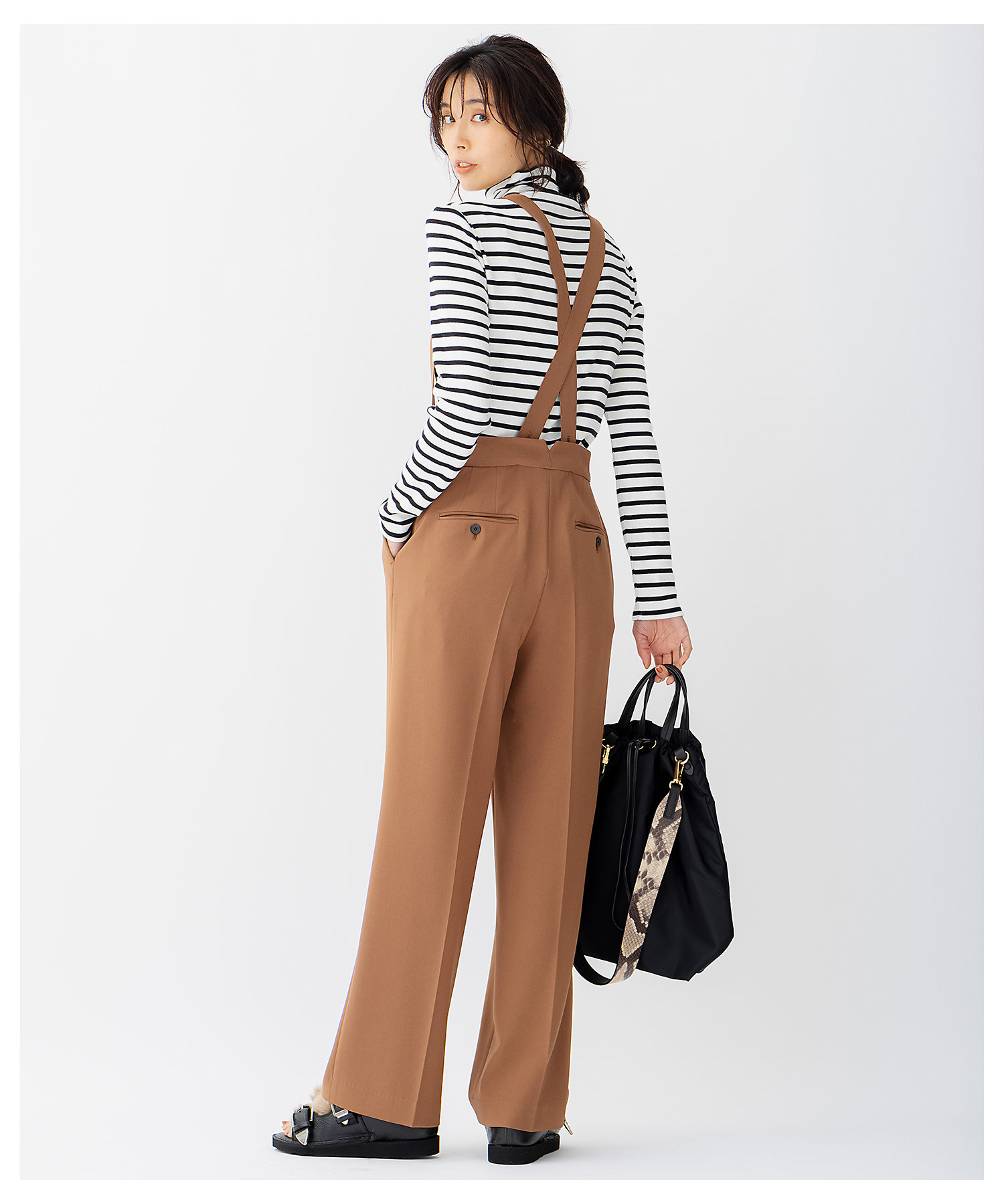 蛯原友里さん着用】トリアセダブルクロス ワイドストレート パンツ