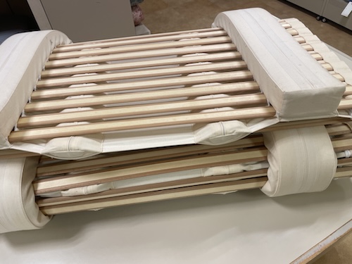 10年近く使ったラテックスを比較（Husler Nest） | イトウふとん店