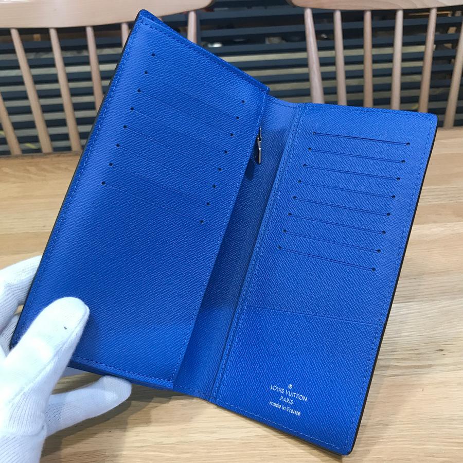 LOUIS VUITTON（ルイ・ヴィトン） 【未使用】 タイガ Vシェイプ