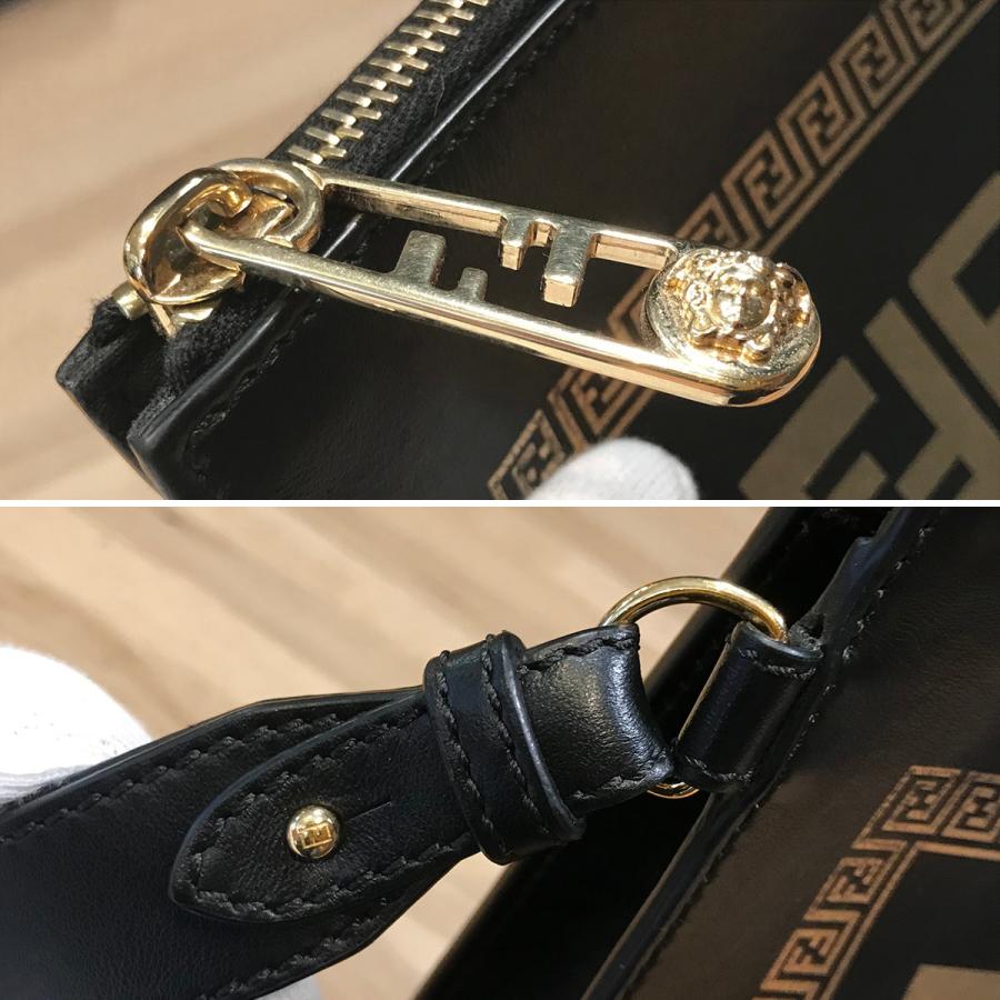 FENDI（フェンディ） 【良品】フェンディ ヴェルサーチェ フェンダー