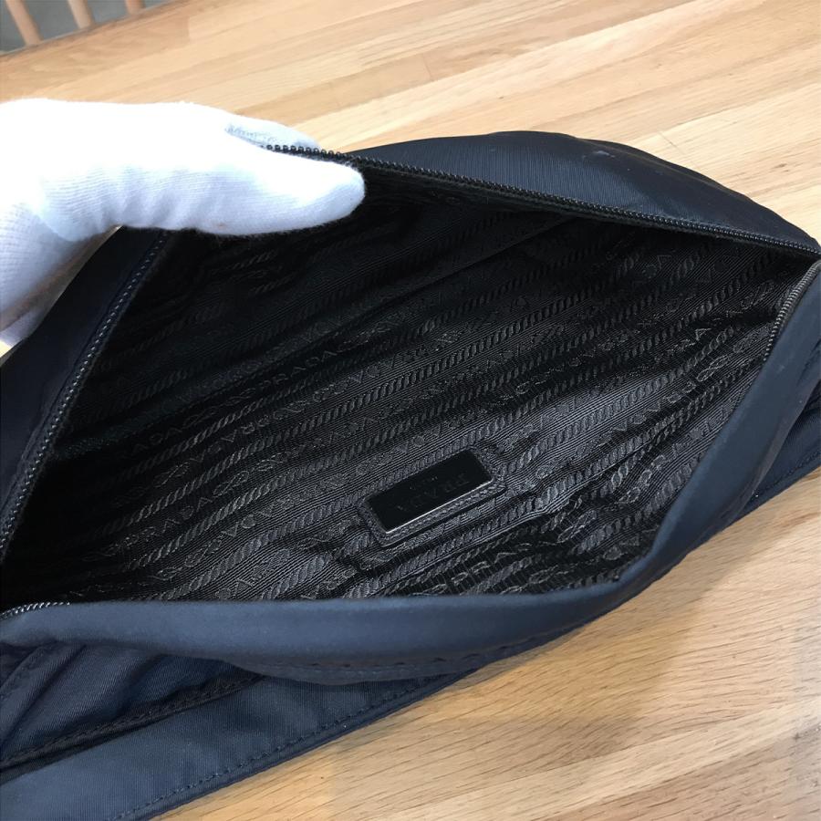 PRADA（プラダ） 【良品】プラダ ナイロン ボディバッグ ウエスト