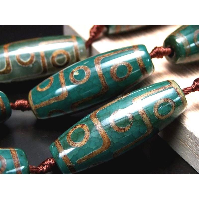 龍の鱗模様 九眼緑龍紋天珠(くがんりゅうもんてんじゅ) 連 一連8個付き