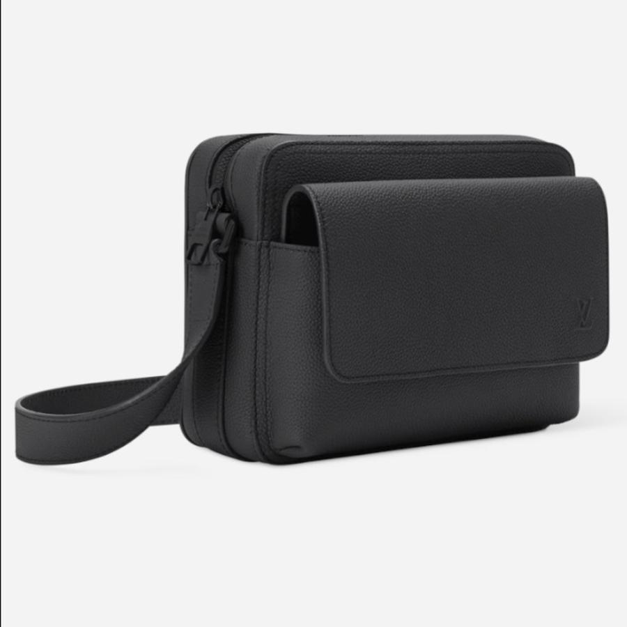 LOUIS VUITTON（ルイ・ヴィトン） メンズ ボーディング メッセンジャー