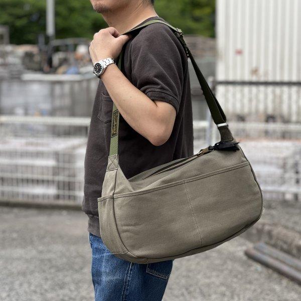 CUSHMAN（クッシュマン） キャンバス メッセンジャー ショルダーバッグ