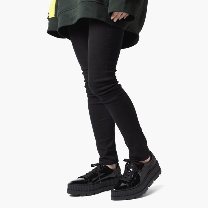 PUMA（プーマ） FENTY PUMA by Rihanna フェンティ バイ リアーナ