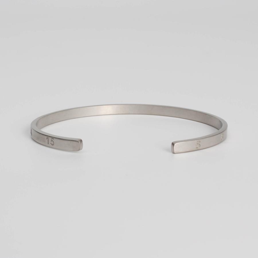 Maison Margiela（メゾンマルジェラ） ブレスレット NUMERIC SLIM CUFF
