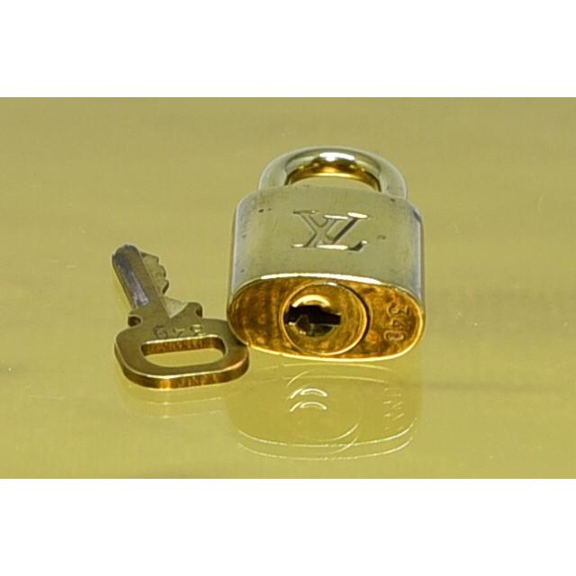 LOUIS VUITTON（ルイ・ヴィトン） カデナ パドロック 南京錠 鍵付き