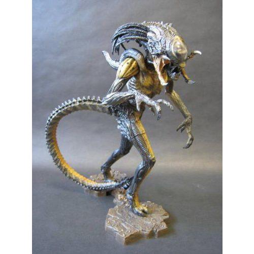 NECA ネカ AVP2 エイリアンVSプレデター プレデリアン 牙部分開いた