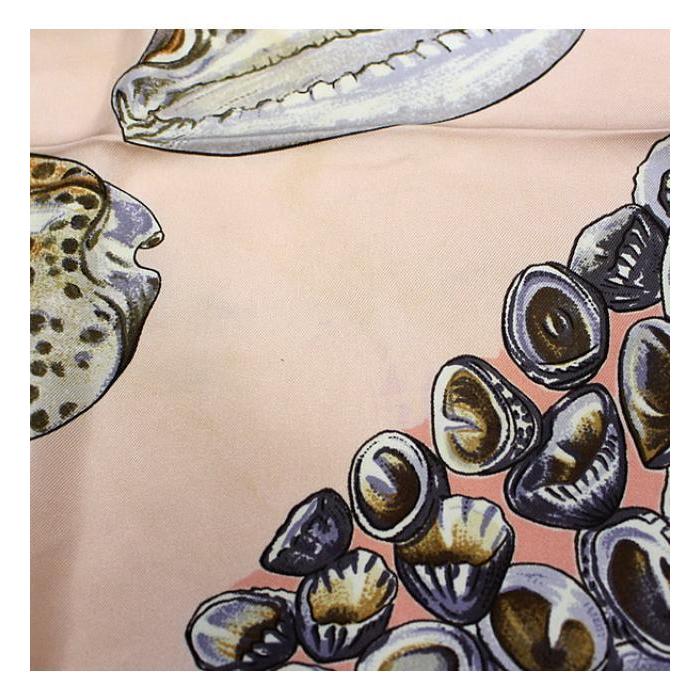 HERMES（エルメス） カレ90 大判スカーフ 『Rocaille 貝殻』 シルク100