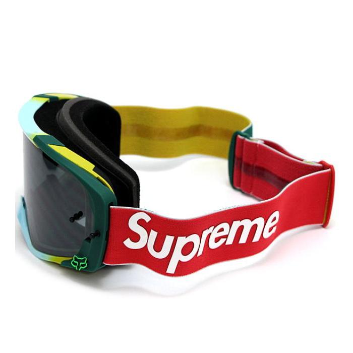 Supreme（シュプリーム） x ホンダ x フェニックス・レーシング