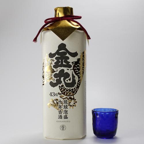 泡盛 古酒 伊是名酒造 / 金丸 十年古酒 おちょこ付き 43度,720ml
