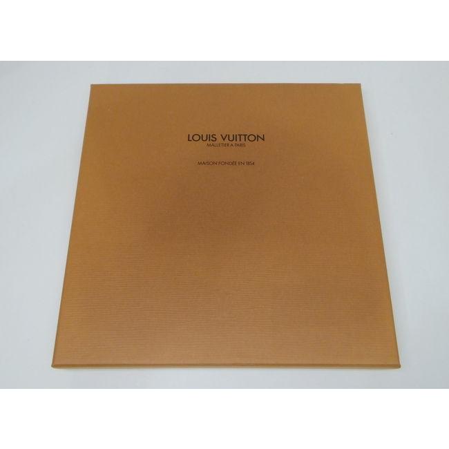 LOUIS VUITTON（ルイ・ヴィトン） トランク柄 シルクスカーフ＜USED美